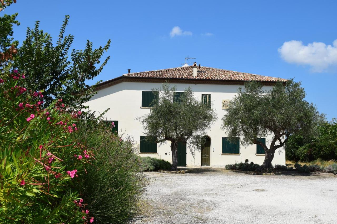 Borghetto Country Apartments Saludecio Eksteriør billede