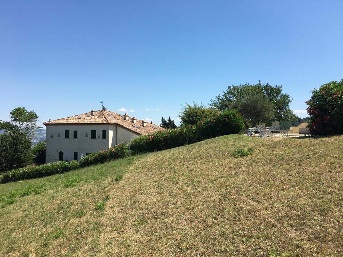Borghetto Country Apartments Saludecio Eksteriør billede